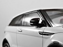 1:18 GT Autos Land Rover Range Rover Evoque 2011 White. Uploaded by Ricardo